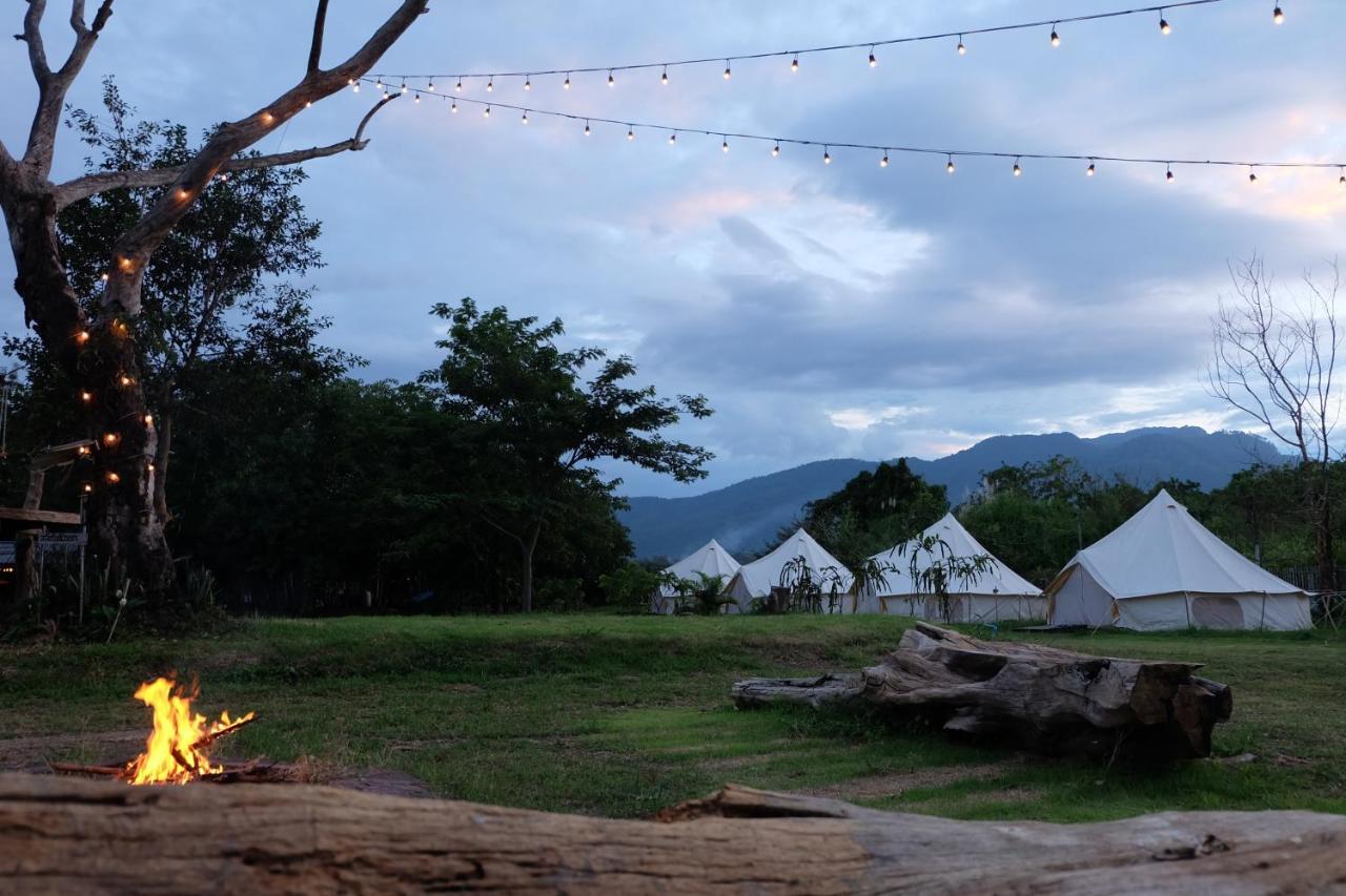 แคมป์ สตอรี่ Hotel เชียงใหม่ ภายนอก รูปภาพ